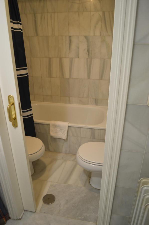 Apartamento Adoratrices Granada Eksteriør billede